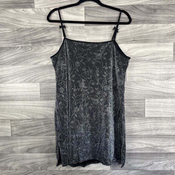 Private Luxuries Other - Private Luxuries VTG Nightgown Womens L Black Cami Top Silky Feminine Sheer Sexy